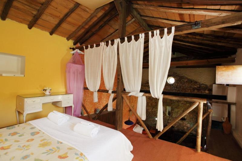 Casa Grande Portugal Bed & Breakfast บูร์เกา ภายนอก รูปภาพ